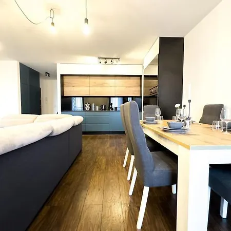 شقة Apartament 101 Kepa Mieszczanska